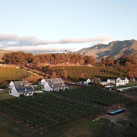 Endless Vineyards At Wildekrans Wine Estate Guest House Botrivier Exterior photo